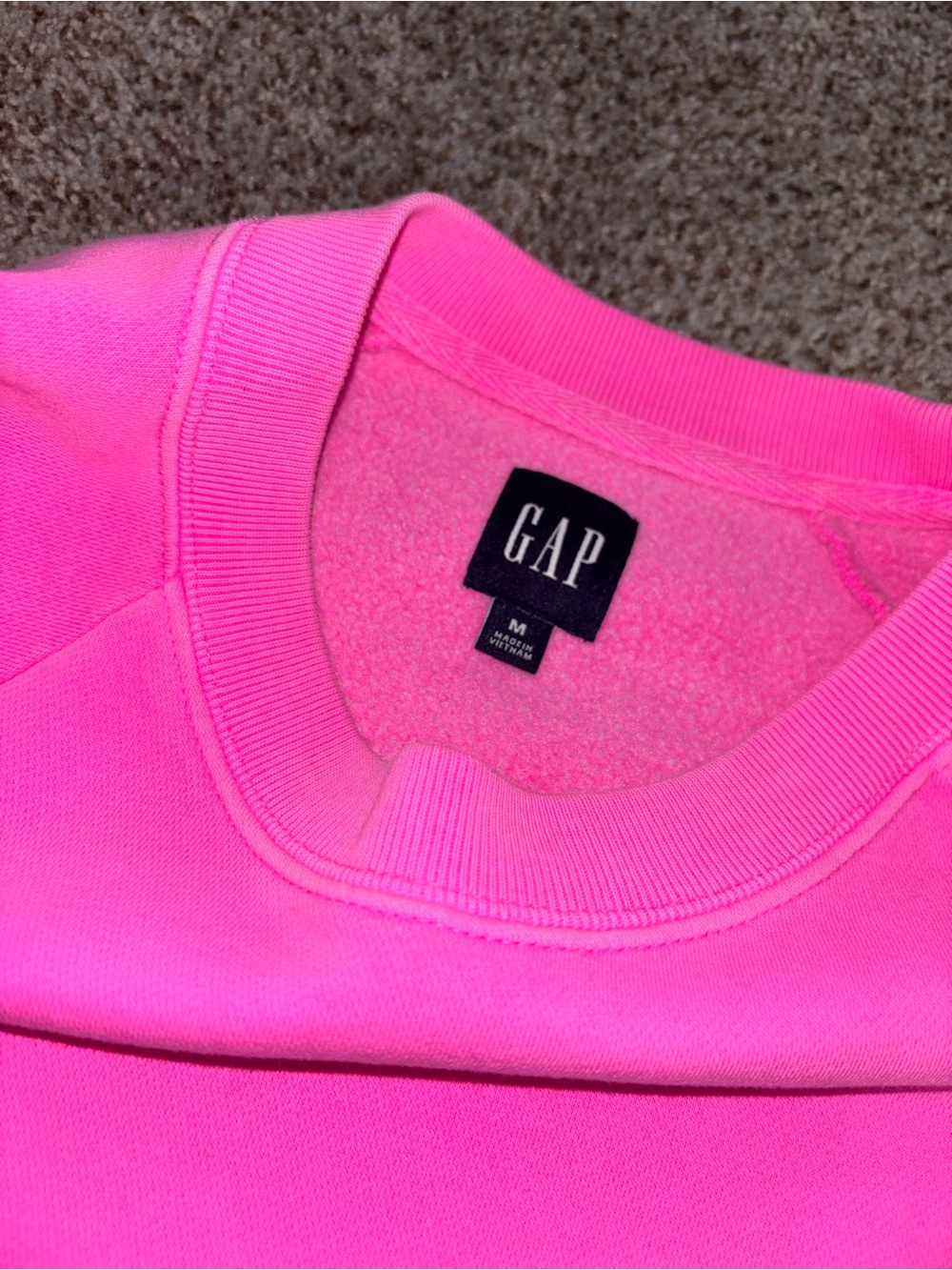 GAP Neon Pink Crew Sweatshirt - Picture 3 of 4